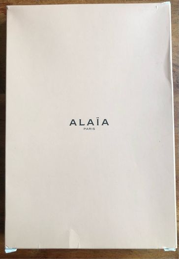 Alaia black pouch