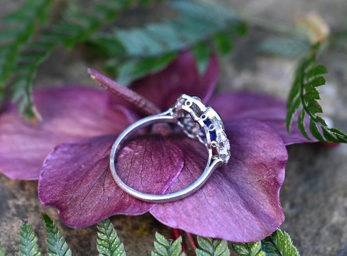 Antique Art Deco Sapphire & Diamond Ring - Platinum