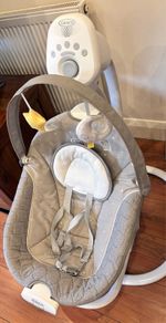 Baby swing