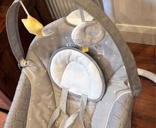 Baby swing