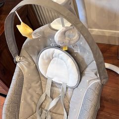 Baby swing
