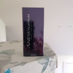 Skincare Avon Serum Concentre Platinum NEW