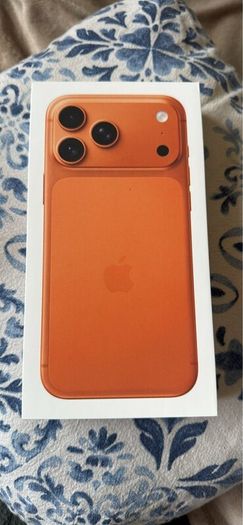 iPhone 17pro Max 256gb Orange