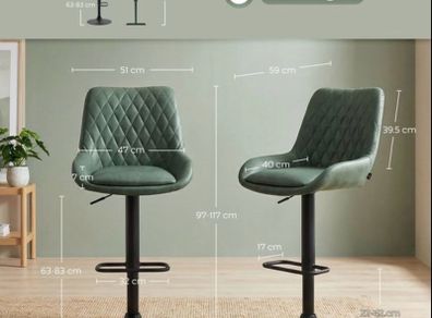 2 bar stools