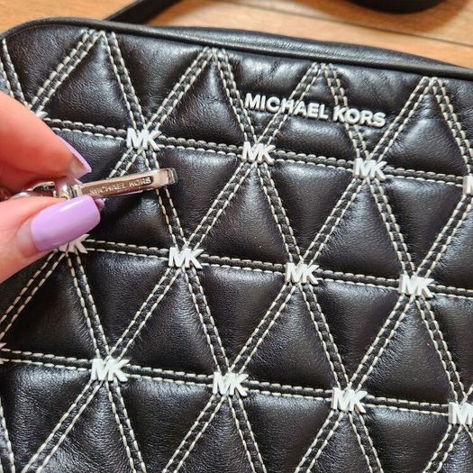 Michael kors crossbody bag