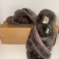 Ugg slippers