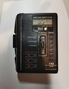 Seiko PHL-103QM Cassette Walkman Player
