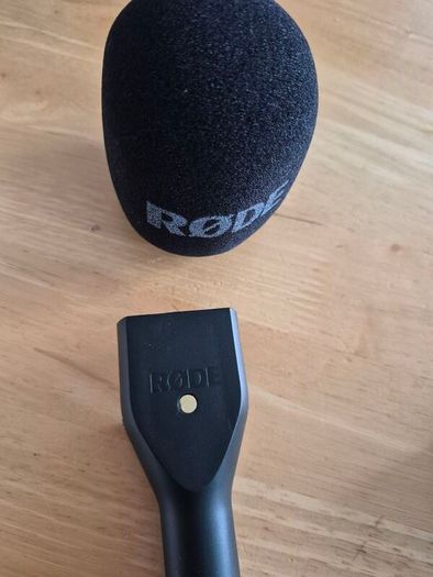 Rode Interview GO