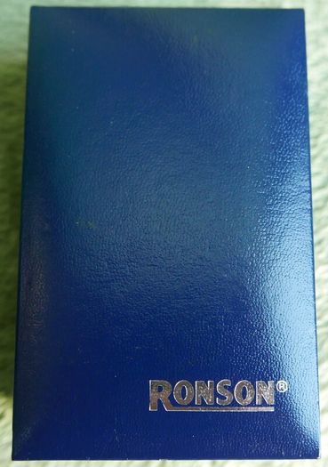 Vintage Ronson Gold Tone Lighter Made In England Tested In Original Box