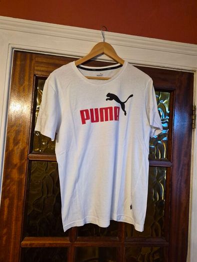 Puma T-Shirt.