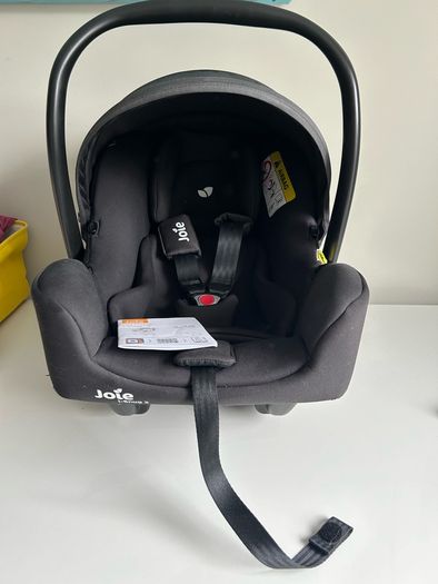 joie I-snug 2 infant car seat with uppababy adapters