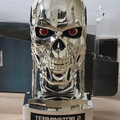 Terminator 2 T800 Skull Skynet-Edition