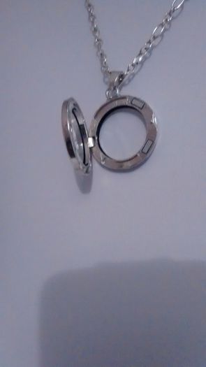 Floating Charm Locket Pendant