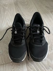 Asics trainers