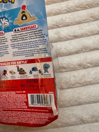 Pokemon Battle Action Figure 2-Pack Alolan Rattata and Sandygast damaged Box Please see photos