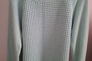 Women's sweater
