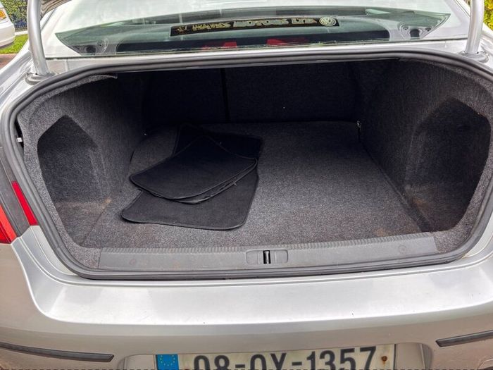 Volkswagen Passat 2008