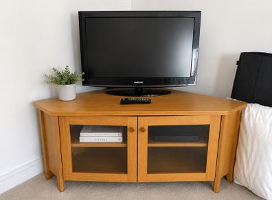 TV corner unit