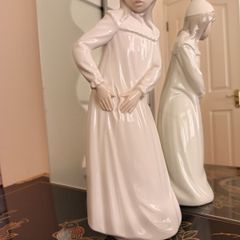 Vintage Nao by Lladro. Girl with Torn Nightgown.