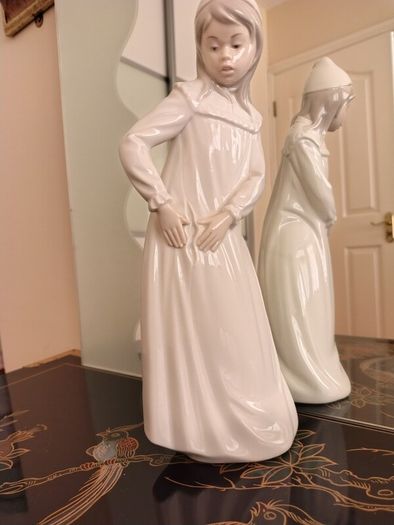 Vintage Nao by Lladro. Girl with Torn Nightgown.