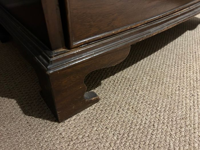 Traditional dark wood chest of drawers