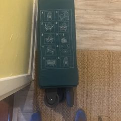 travel cot