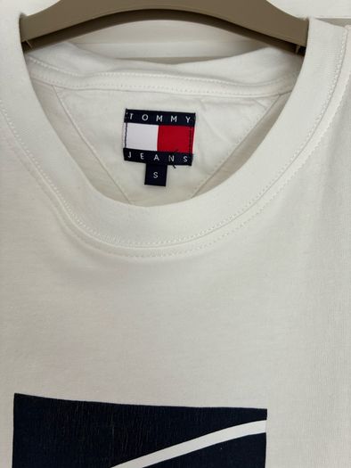 Tommy Hilfiger T Shirt