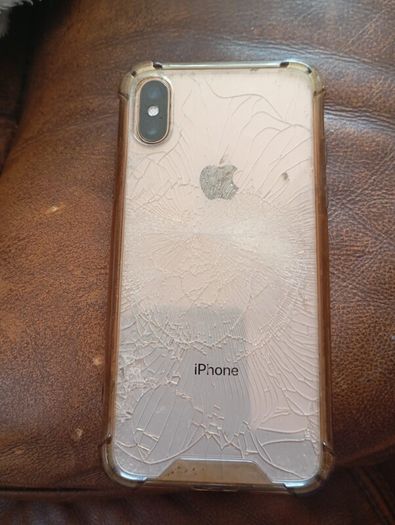Apple iPhone xs