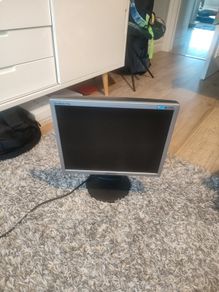 Samsung 17 inch Monitor