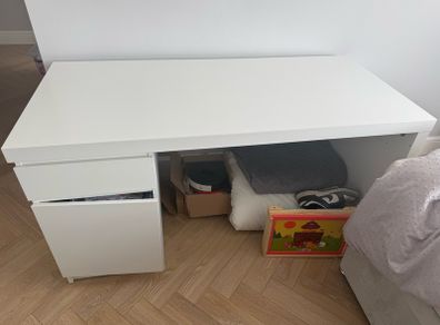 IKEA Limfjordan desk white