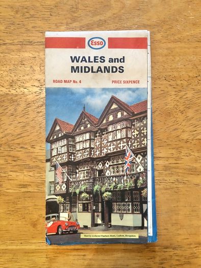 Vintage Esso UK Map & Travel Guides