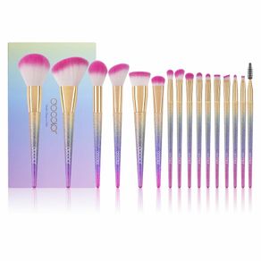 Stunning 16 piece Fantasy makeup brush set