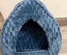 small cat/ dog bed