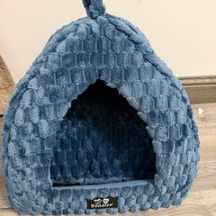 small cat/ dog bed
