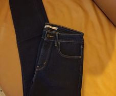 Levis skinny jeans