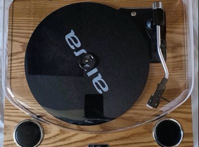 AIWA Turntable for vinyl records with multifunctional stereo