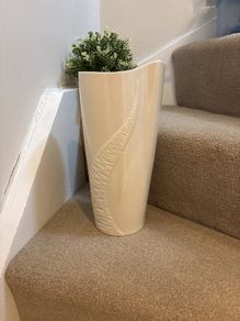 Belleek Living 13" vase