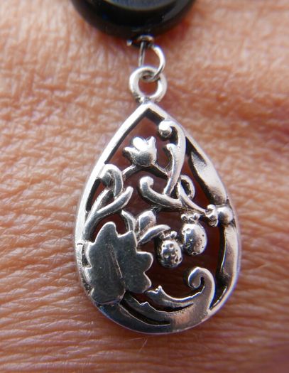 Vintage Sterling Silver 925 Bold, dramatic , silver, onyx, jasper necklace "NIGHT FIRE" 11,2g L-11"