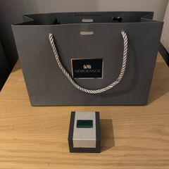Free Newgrange jewellery gift box and bag