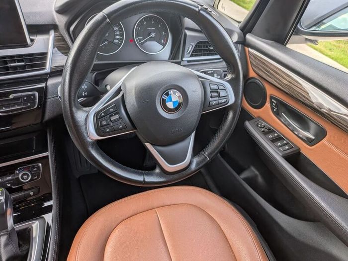 2017 BMW Gran Tourer 7 Seater Luxury Trim