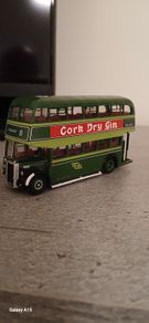 model bus
