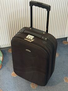 Cabin luggage black small suitcase