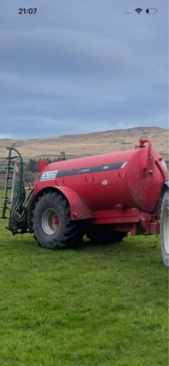 Hi spec 2000 gallon