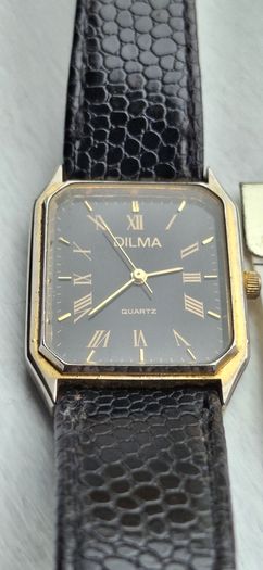 80s Quartz Watch Unisex