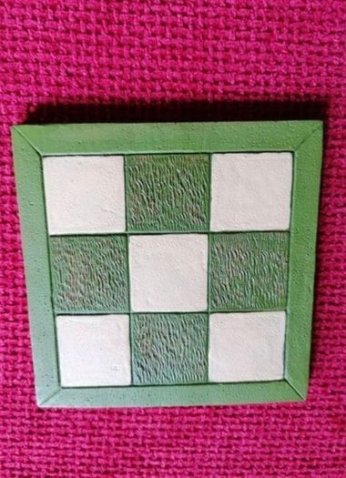 Noughts & Crosses Ceramic Sheep