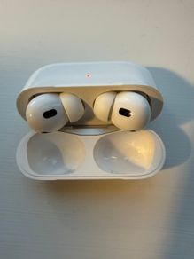 AirPods Pro 2 (1st Gen)