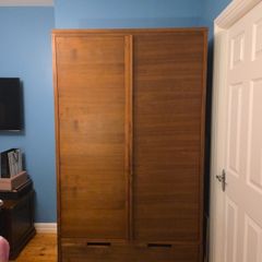 wardrobe and chest of drawers