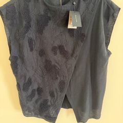 New with tags Massimo Dutti top size small