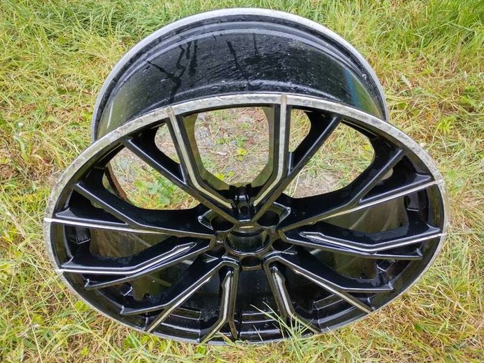 BMW M669 Alloys- Replicas- 20 inch