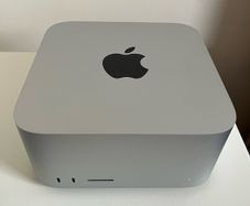 Apple Mac Studio M1 Ultra | 64GB RAM | 1TB SSD | Excellent Condition